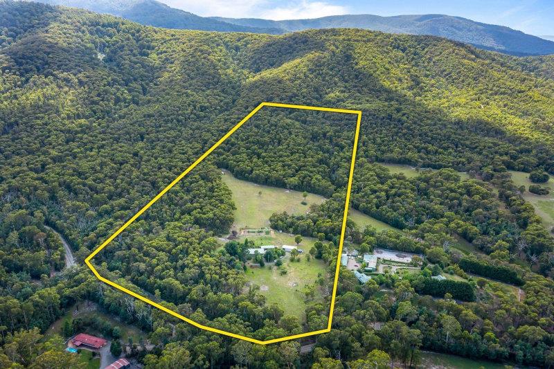 For Sale: "Chum Creek" - Where Space & Tranquility Live