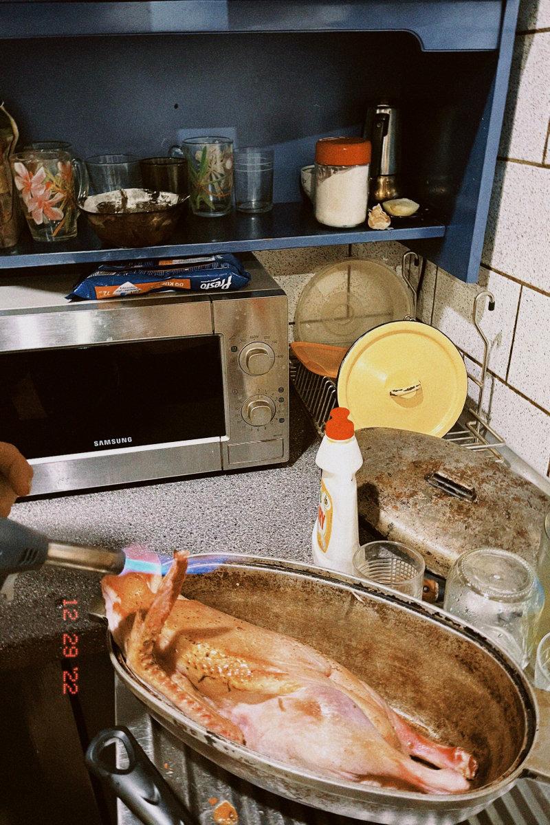 С наступающими праздниками, у нас худая  🦆