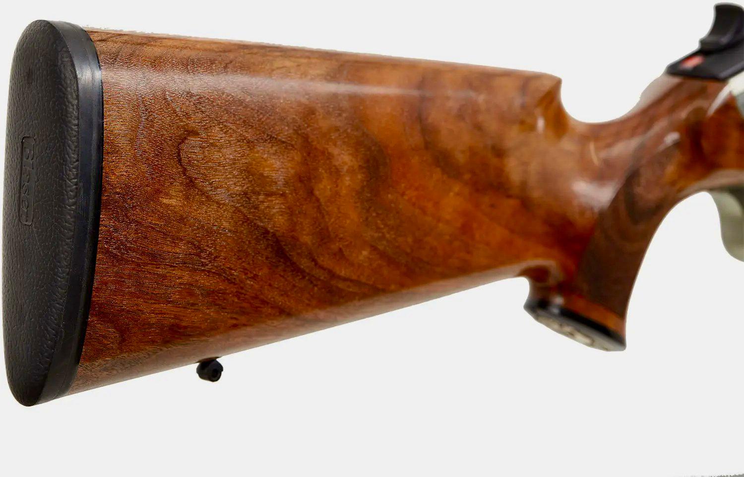 Blaser R8 Luxus Rifle Review: Straight-Pull Bolt Action for Elite Hunters — Specs, Calibers, Price, Accessories & Field Performance