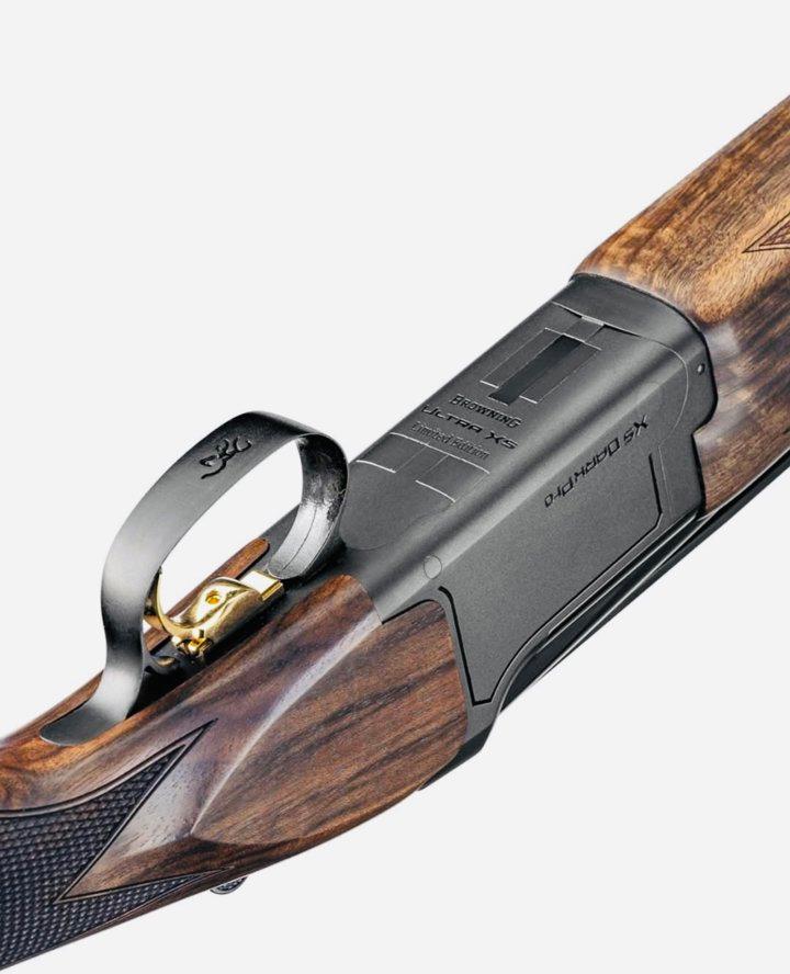 Browning Ultra XS Dark Pro Limited Edition Review: Best Over-and-Under Shotgun for Hunting and Sporting Clays. 

Table of Contents Ultra XS Dark Pro Limited Edition

• In