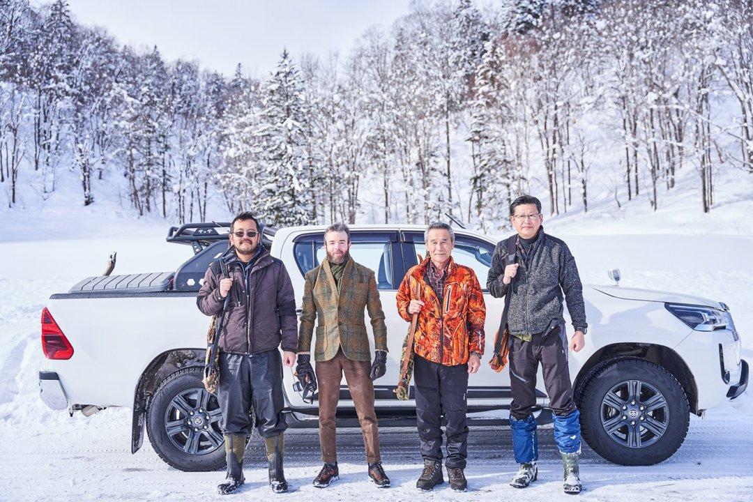 鹿の追跡から鹿肉の夕食まで、北海道のバックカントリー"ハント-ツー-テーブル"ライフスタイルを体験