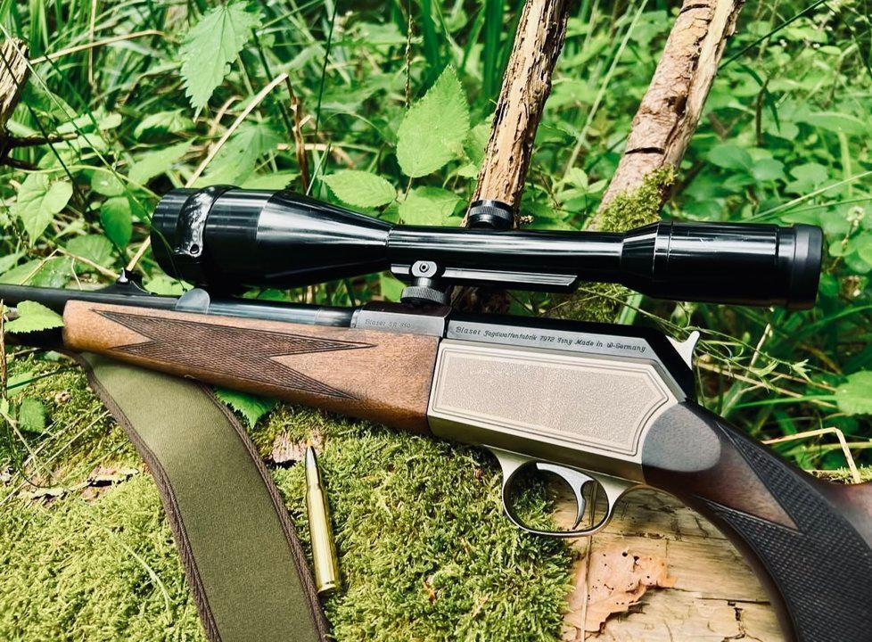 Blaser SR850 Bolt-Action Rifle Review: Specs, Mods, Price & Hunting Use

Table of Contents Blaser SR850

1. Introduction to the Blaser SR850 Rifle
2. Blaser SR850 Specifi