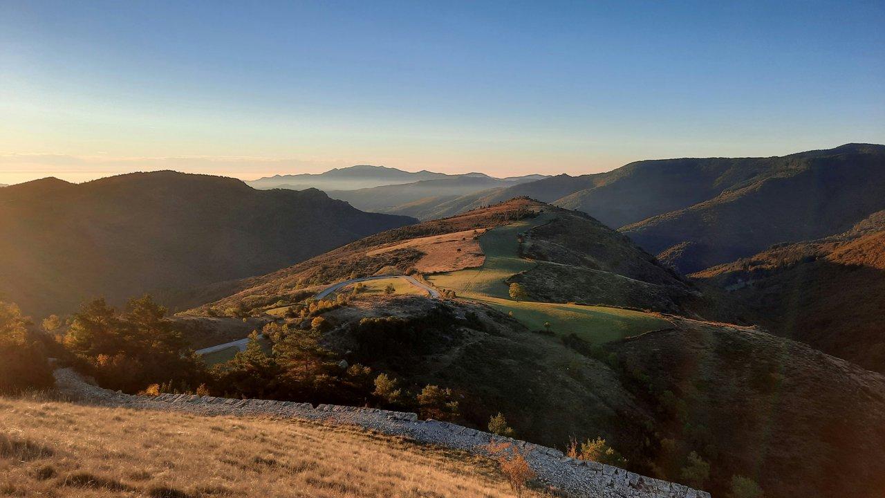 La Chasse en LOZÈRE: explorez la géographie, naviguez dans la législation et découvrez les traditions