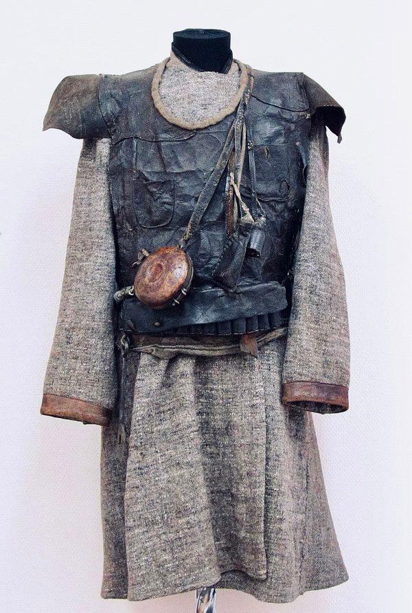 Лузан и лузаны: накидка для охоты, выживания и лесной жизни Лузан и лузаны: накидка для охоты, выживания и лесной жизни