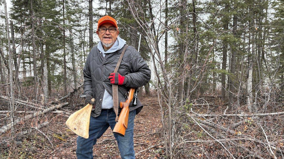 Low Water Levels on Mackenzie River Disrupt Fall Hunting in N.W.T. Low Water Levels on Mackenzie River Disrupt Fall Hunting in N.W.T.