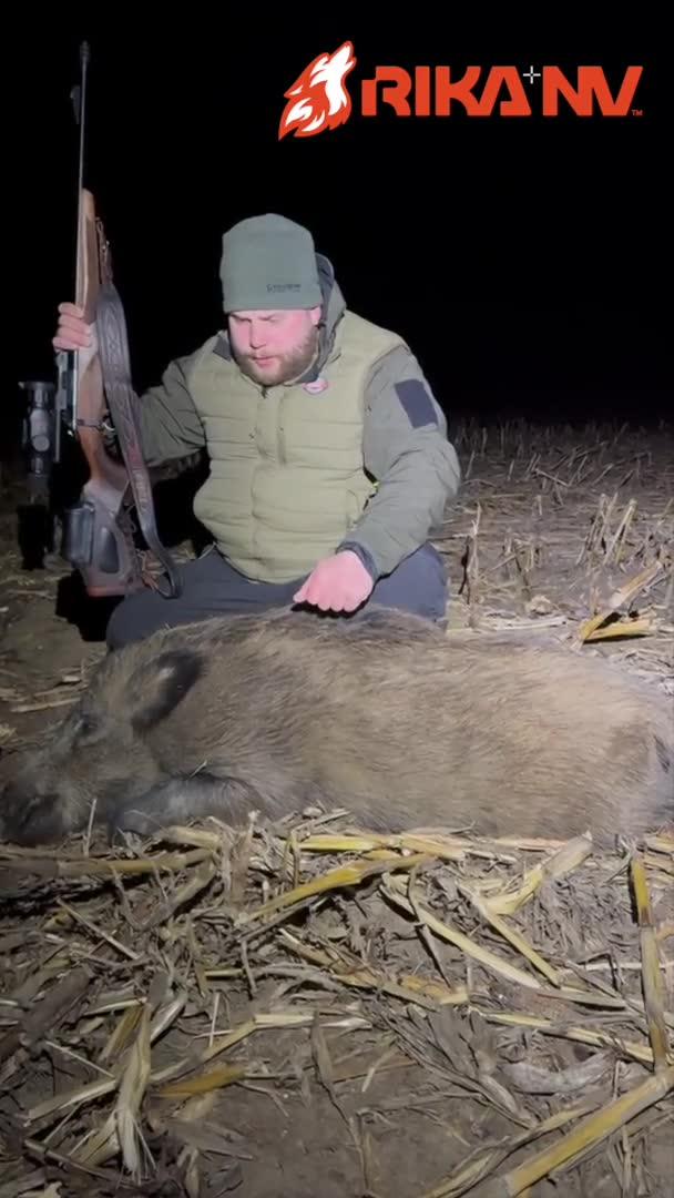 Ilya Zuyonok sends his regards to everyone and shares the results of his night boar hunt in Belarus! 🐗
Here is the hunter's comment:👇
".. The night is silent, only yo