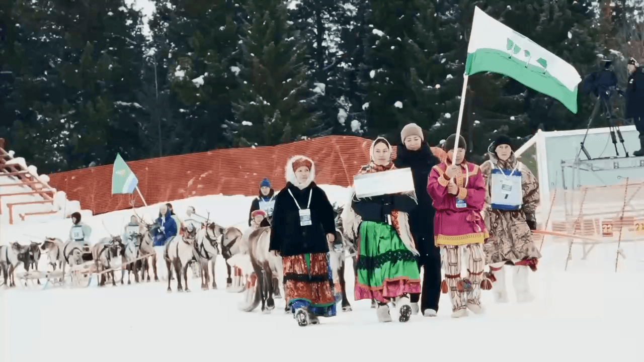 Professional skills competition among reindeer herders and hunters was held in Yugra. The participants competed in sled racing, rope throwing, laying firewood on sleds an